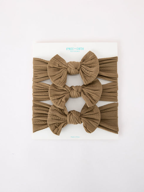 baby-girl-bow-headband-same-color-3-piece-set-sophias-style-4
