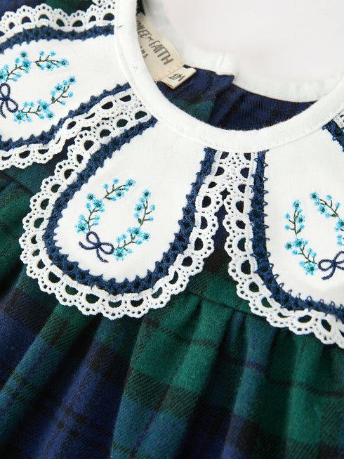 christmas-girls-green-navy-plaid-embroidered-bloomer-set-rylee-faith-sophias-style-3