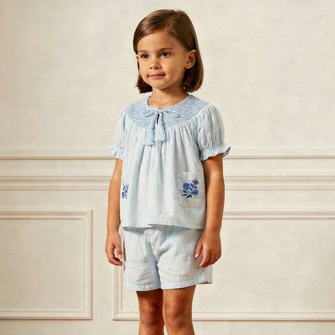 organic-smocked-top-shorts-set-light-blue-makemake-organics-sophias-style-3