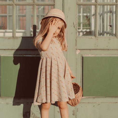 the-printed-short-sleeve-dress-meadow-sophias-style-2