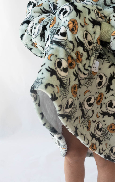 jack-skellington-sherpa-lined-hoodie-blanket House of Henry - Sophia's Style-3