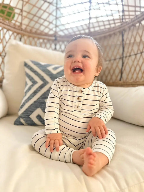 top-and-bottom-outfit-and-hat-set-newborn-12-months-sizes-black-stripes-Sophia's Style-6