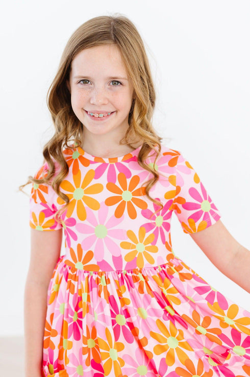 retro-daisies-s-s-pocket-twirl-dress Mila & Rose - Sophia's Style--4T--5