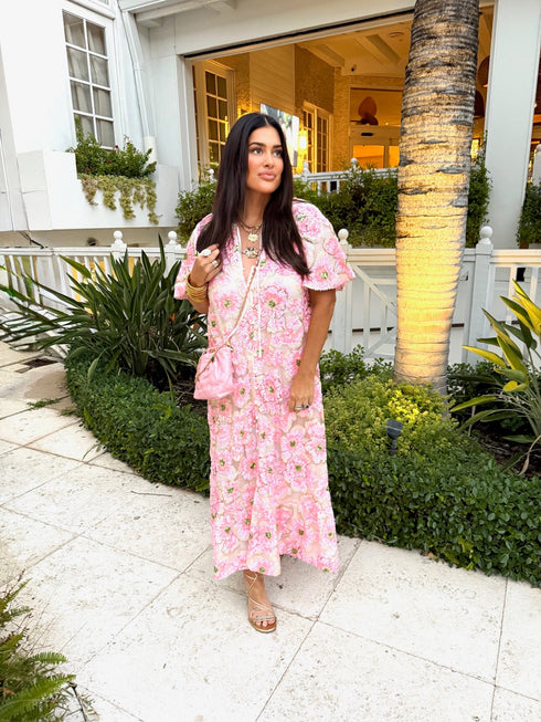 talulah-caftan-maxi-dress-pink-blossom-sophias-style-9