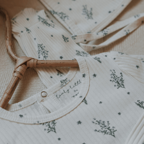 the-printed-long-sleeve-dress-honeybunch-sophias-style-3