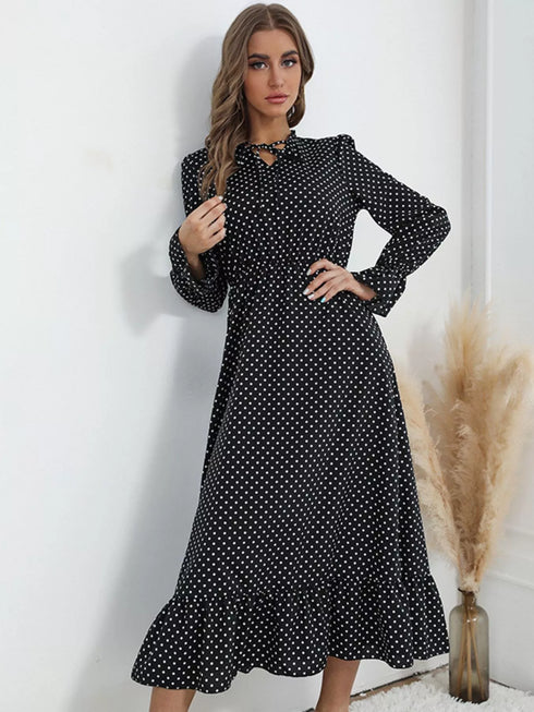 polka-dot-ruffle-hem-midi-dress-OhSoStyled-Sophia's-Style-4