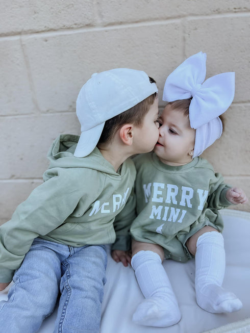 merry-christmas-graphic-hoodie-or-crewneck-sweatshirt Sophia's Style-5