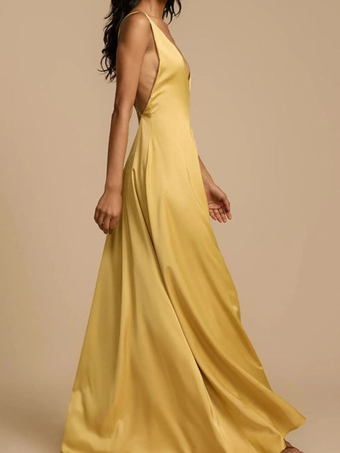 deep-v-neck-maxi-dress-OhSoStyled-Sophia's-Style-5