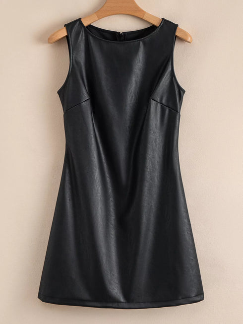 vegan-leather-sleeveless-mini-dress-OhSoStyled-Sophia's-Style-6