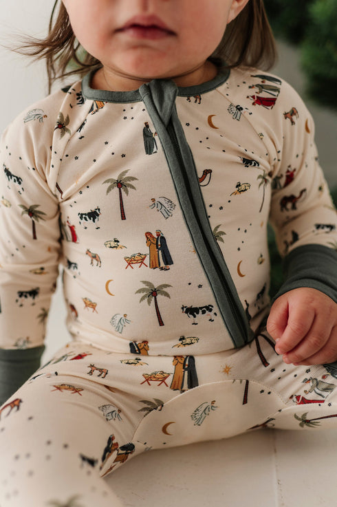 long-sleeve-zip-romper-in-nativity-baby-sprouts-sophias-style-2