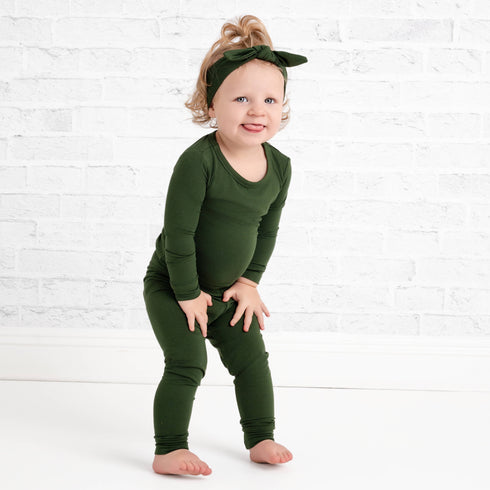 emerald-long-sleeve-pjs Big Dreams Little Jammie Session Sophia's Style-1