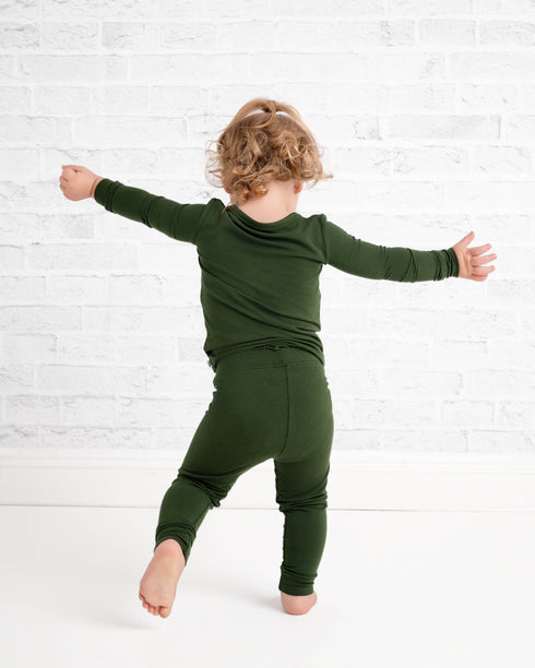 emerald-long-sleeve-pjs Big Dreams Little Jammie Session Sophia's Style-2