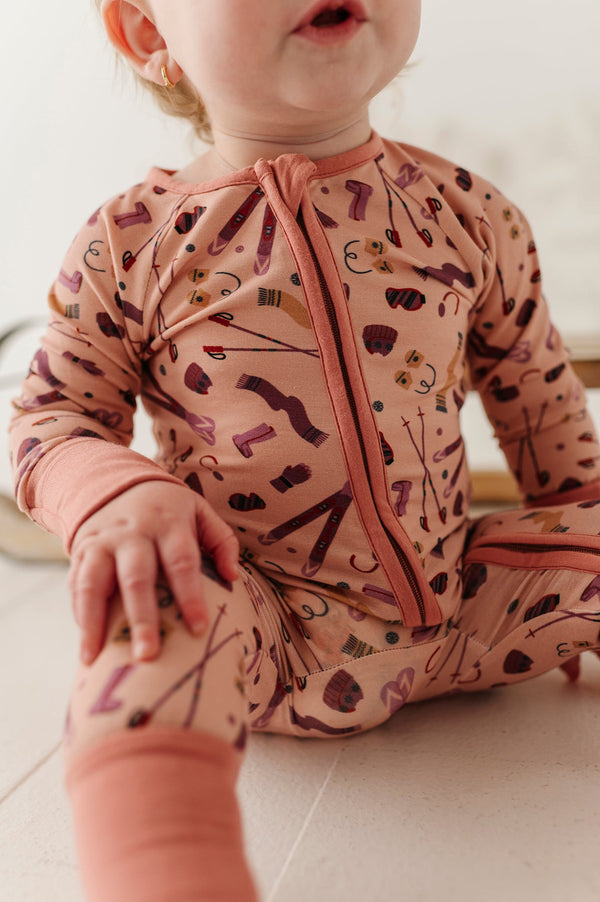 baby-girl-long-sleeve-zip-romper-in-girls-ski-baby-sprouts-sophias-styleLong Sleeve Zip Romper-1