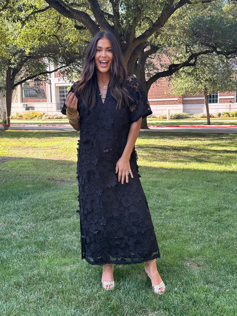 leighton-black-maxi-dress-sophias-style-2