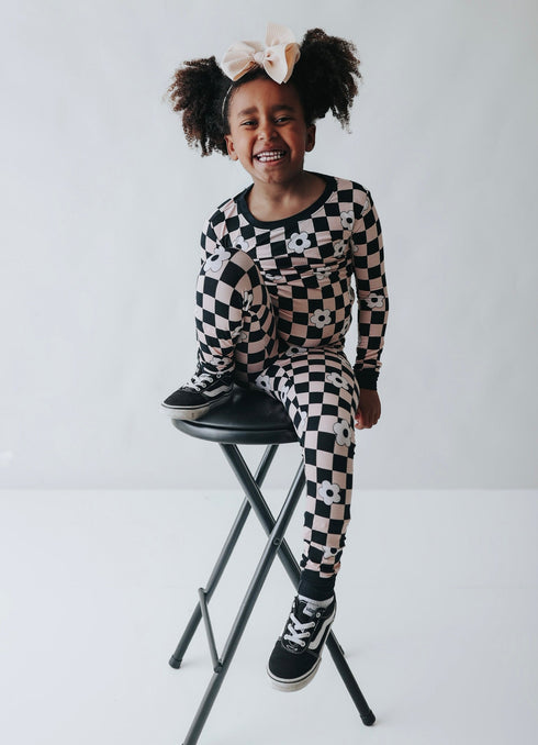 retro-daisy-checks-dream-set Dream-Big-Little-Co-pajama-baby-blanket