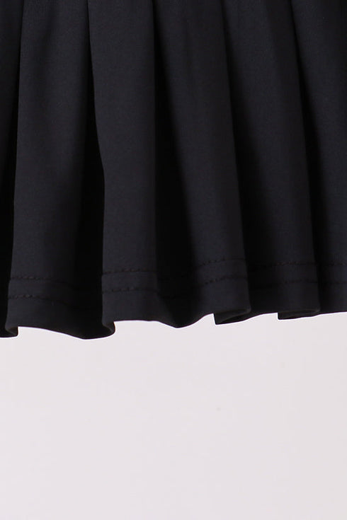Black pleated skort