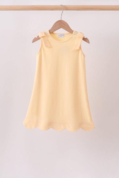 buttercup-scalloped-bow-dress-abby-evie-sophias-styleDress-1