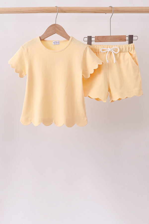 Buttercup Scalloped Shorts Set