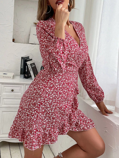 floral-print-wrap-mini-dress-OhSoStyled-Sophia's-Style-2
