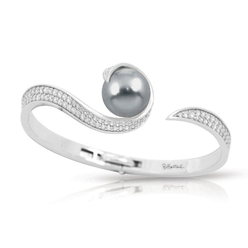 alanna-bangle-sophias-styleSeashell Pearl-1