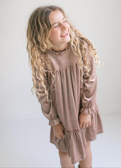 alexa-champagne-velvet-dress-oopsie-daisy-sophias-style-5