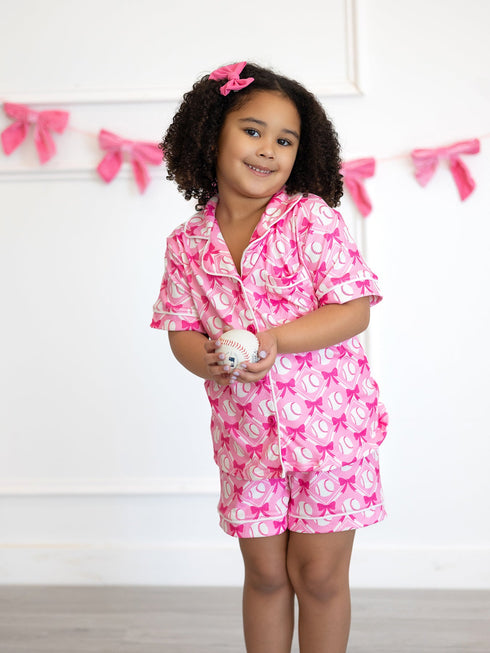 girls-baseball-bow-print-pajama-set-short-sleeve-pink-sophias-style-4