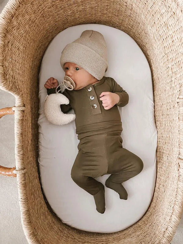 newborn-boy-outfit-set-army-green-baby-boy-coming-home-outfit-Sophia's StyleOnesies-1
