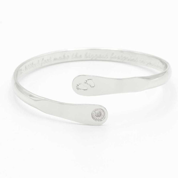 baby-bracelets-footprint-bracelets-engraved-bracelets-the-littlest-feet-makes-the-biggest-footprint-in-your-heart-footprint-baby-Sophia's StyleBracelets-1