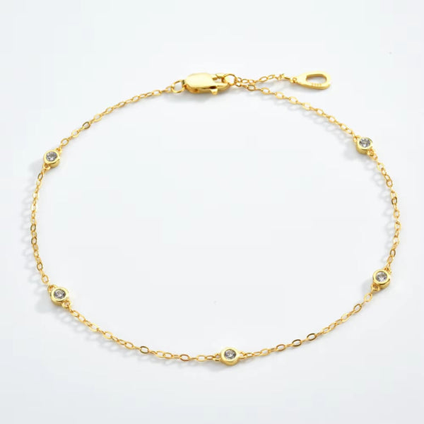 cosmic-halo-bezel-classic-cubic-zirconia-bracelet-Sophia's StyleBracelets-1