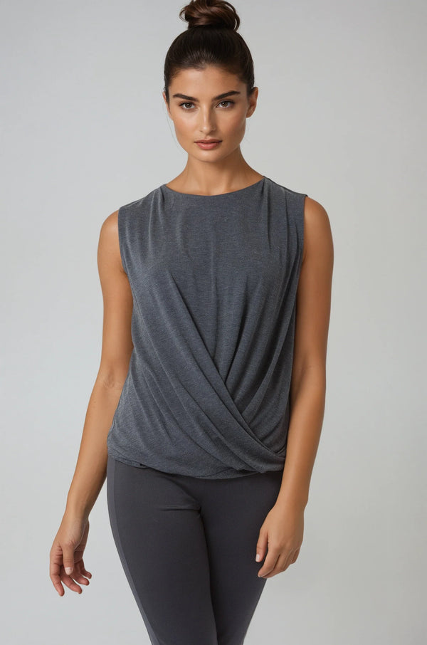 boss-babe-t-shirt-charcoal-gray-buki-sophias-styleT-SHIRTS-1
