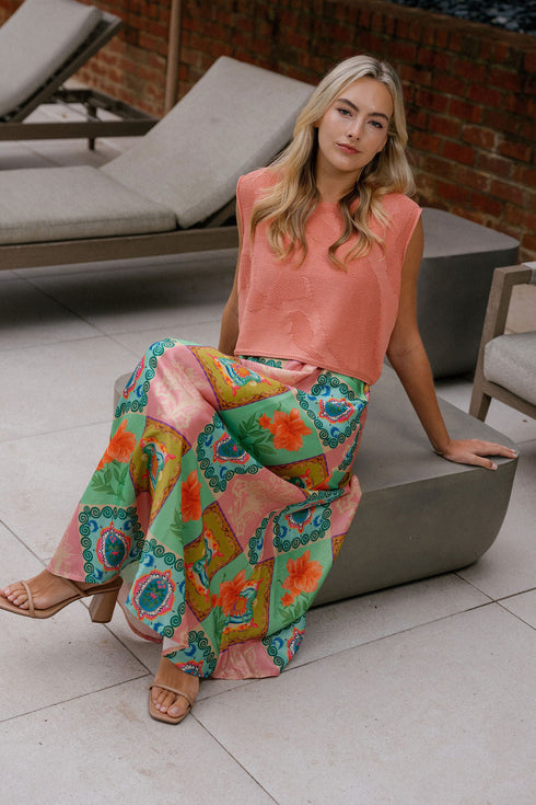 laura-sweater-briton-court-sophias-style-4