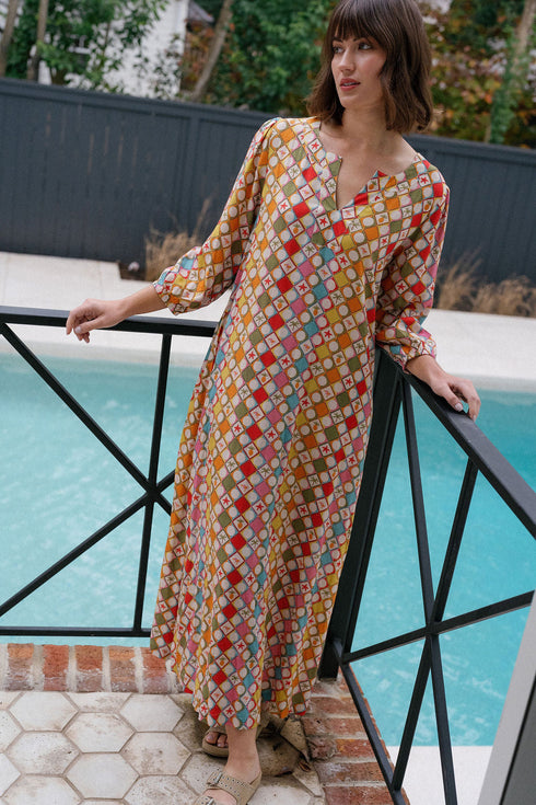 melody-maxi-briton-court-sophias-style-2