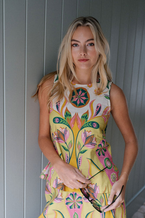 betsy-linen-top-briton-court-sophias-style-4