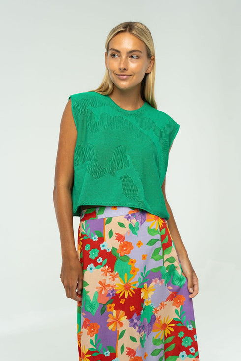 laura-sleeveless-sweater-emerald-green-briton-court-sophias-style-3