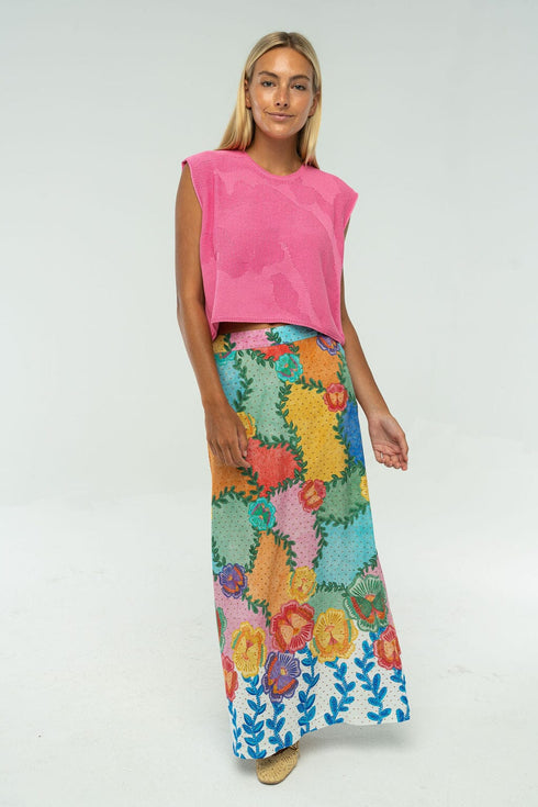 laura-sleeveless-sweater-1-briton-court-sophias-style-3