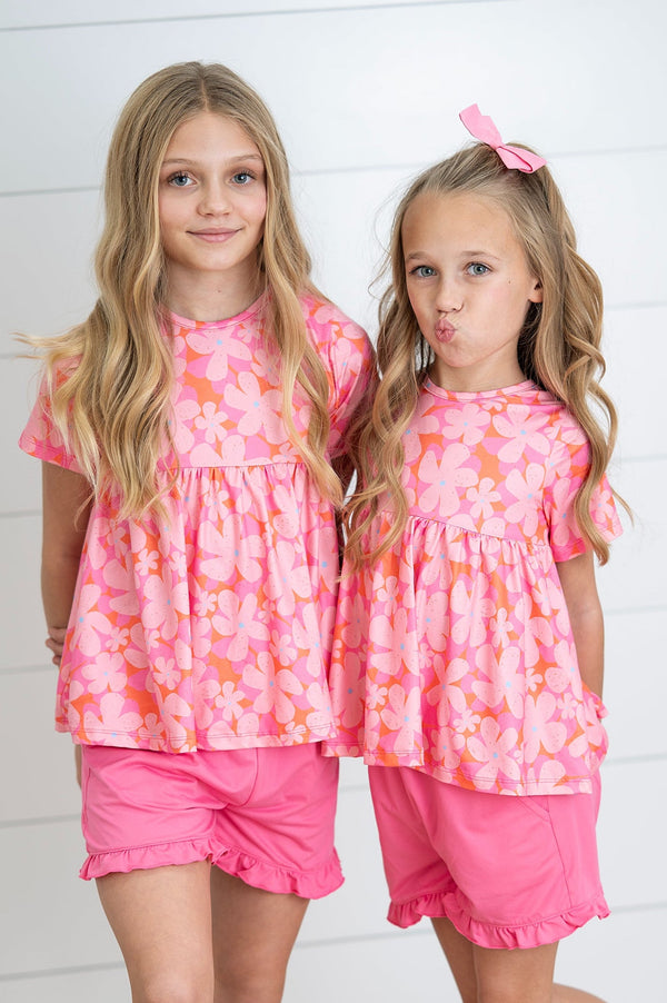 brynn-pink-floral-short-set-oopsie-daisy-sophias-styleSets-1