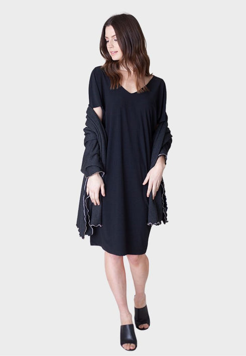 buki-travel-wrap-charcoal-grey-buki-sophias-style-10