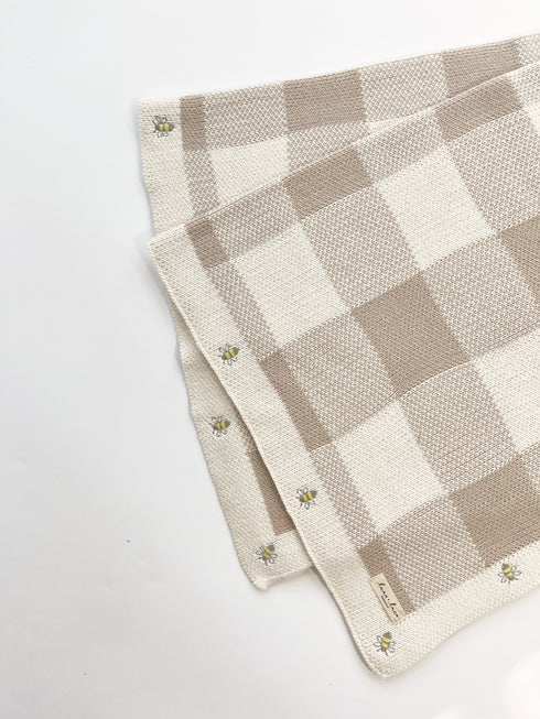 busy-bee-gingham-baby-blanket Luna and Luca - Sophia's Style-3