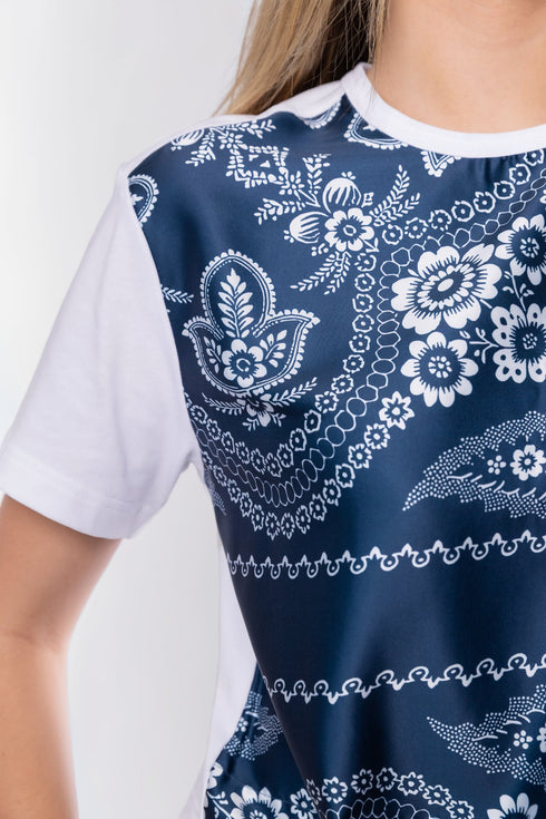 edie-top-white-navy-pattern-yakira-bella-sophias-style-6