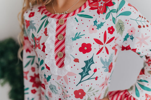 christmas-flower-lounge-gown-oopsie-daisy-sophias-style-2