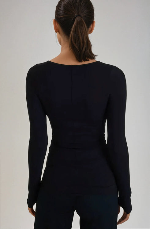 collagen-v-neck-buki-sophias-style-6