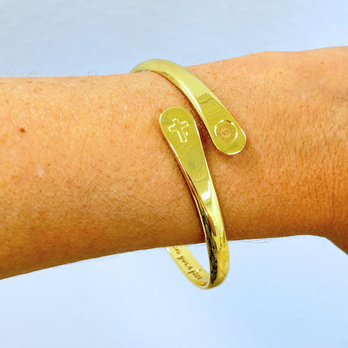 cross-bracelets-faith-bracelets-engraved-bracelets-let-your-faith-be-bigger-than-your-fear-Sophia's Style-20