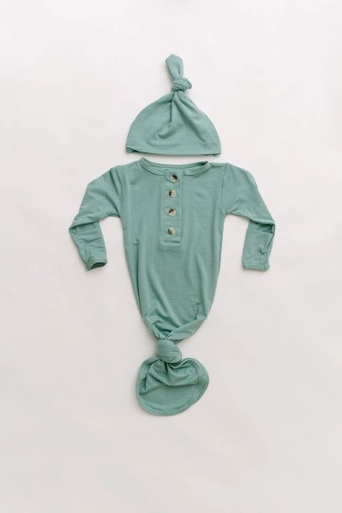 knotted-baby-gown-hat-set-mint-newborn-3-months-Sophia's Style-3