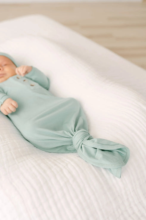 knotted-baby-gown-hat-set-mint-newborn-3-months-Sophia's Style-6