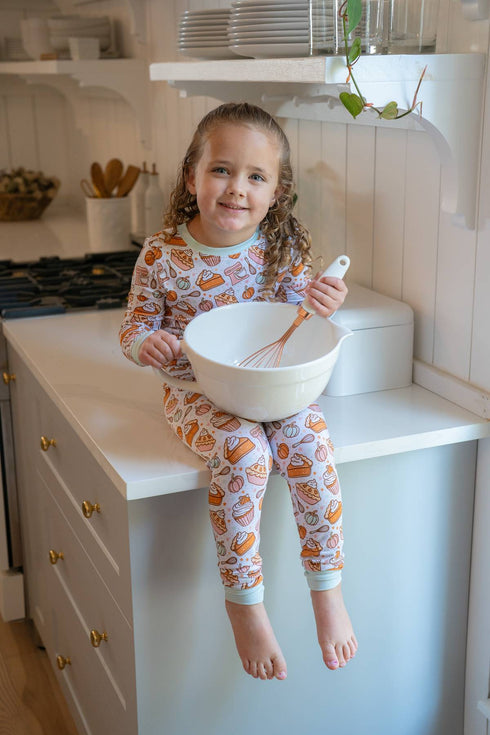 holiday-baking-two-piece-set-Sophia's Style-4