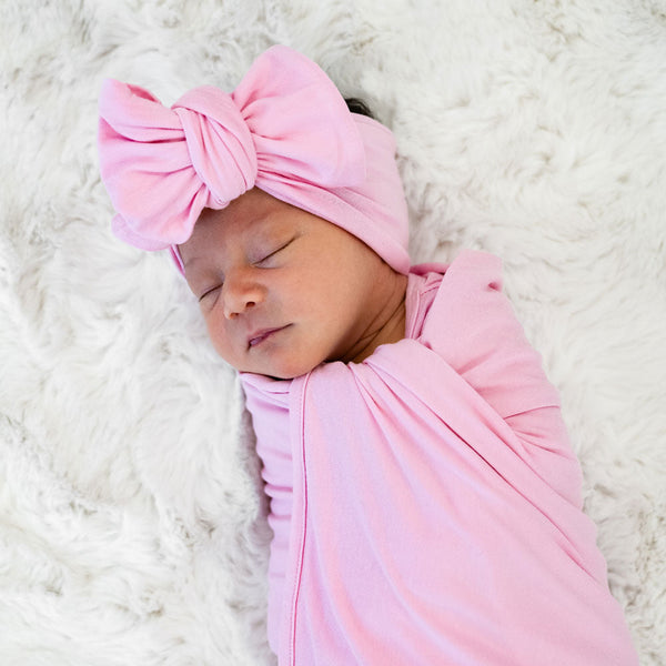 light-pink-swaddle-bow-set Laree & Co - Sophia's StyleSwaddles-1