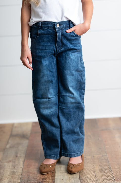 wide-leg-denim-jeans-oopsie-daisy-sophias-styleBottoms-1