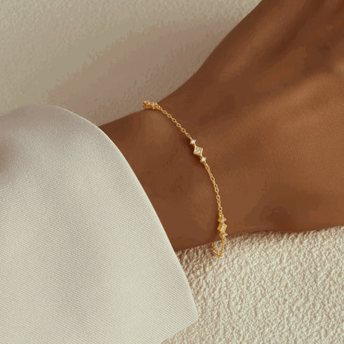 belissa-dainty-chain-link-bracelet-with-cubic-zirconia-accents-Sophia's Style-2