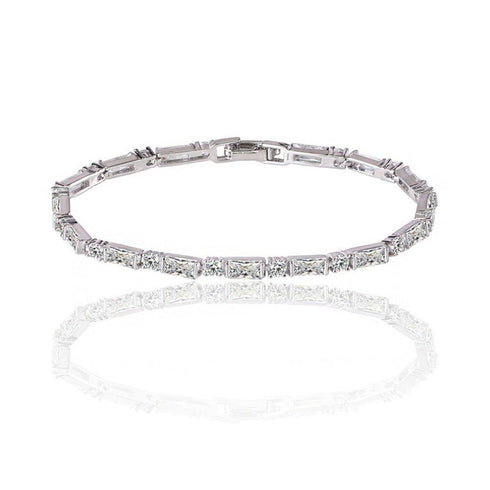 dainty-cubic-zirconia-tennis-bracelet-with-emerald-and-round-cut-aaa-cubic-zirconia-Sophia's StyleBracelets-1