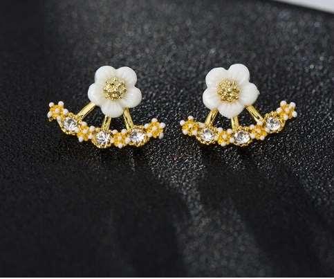 daisy-jacket-earrings-with-porcelain-flower-and-cubic-zirconia-Sophia's Style-4